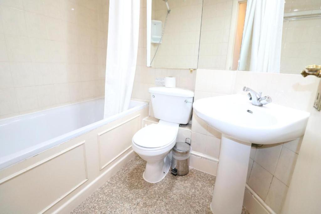 Appartamento Fabulous Split Level Studio Hyde Park H3 Londra