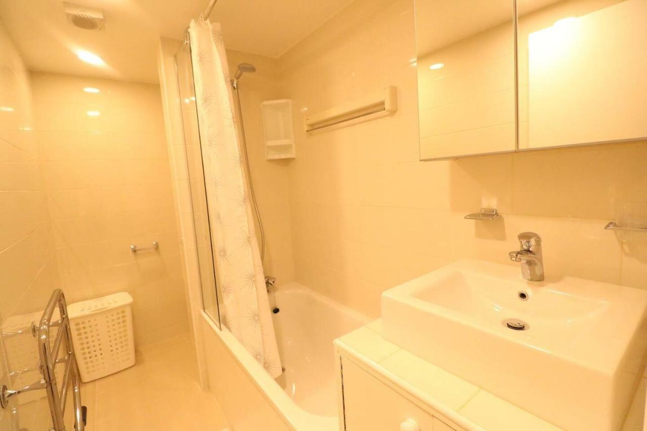 Fabulous Split Level Studio Hyde Park H3 * Londra