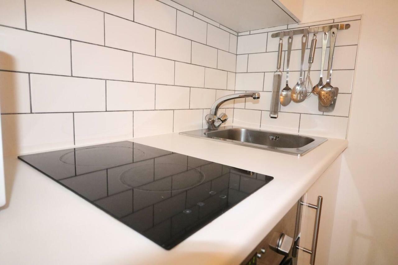 Appartamento Fabulous Split Level Studio Hyde Park H3